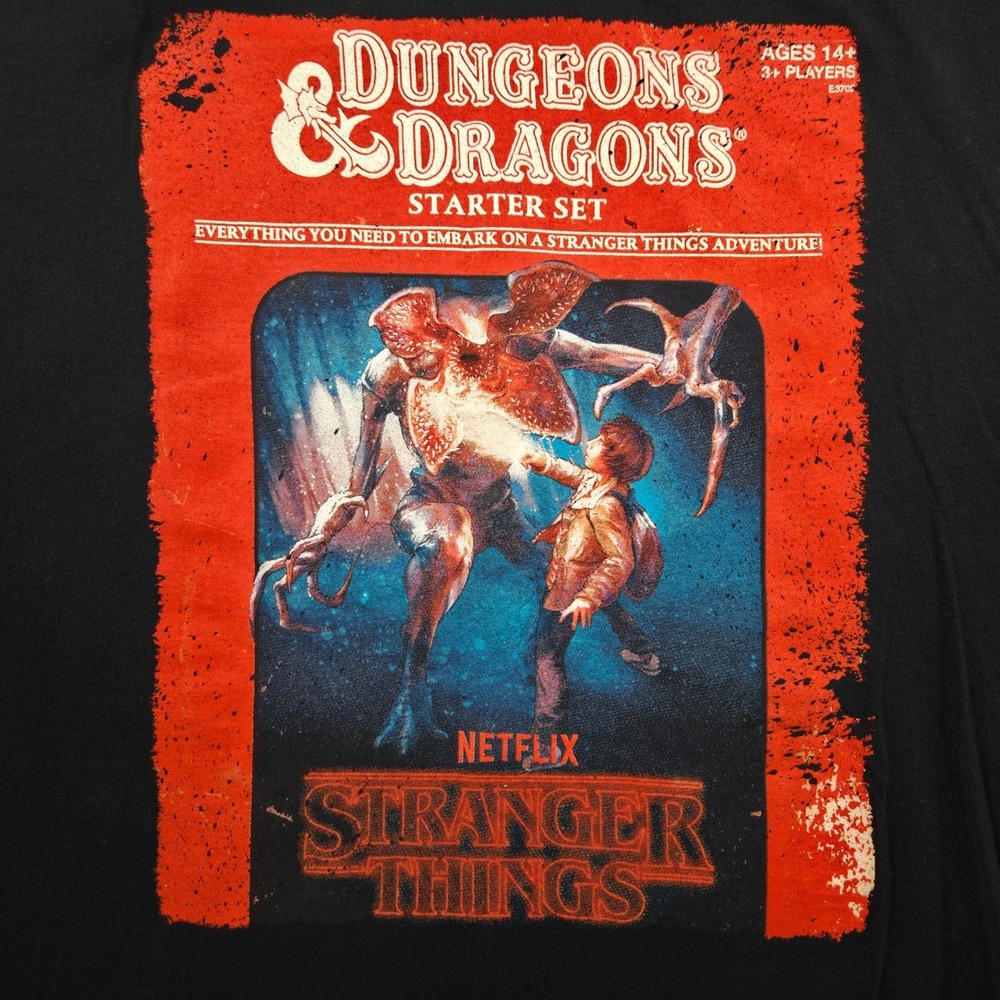 Stranger Things Dungeons & Dragons T-Shirt‎ Mens Medium Black Retro Graphic Tee